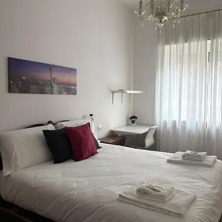 Bocconi - Porta Romana 4 Da Letto Con 2 Bagni Privati Apartament Mediolan